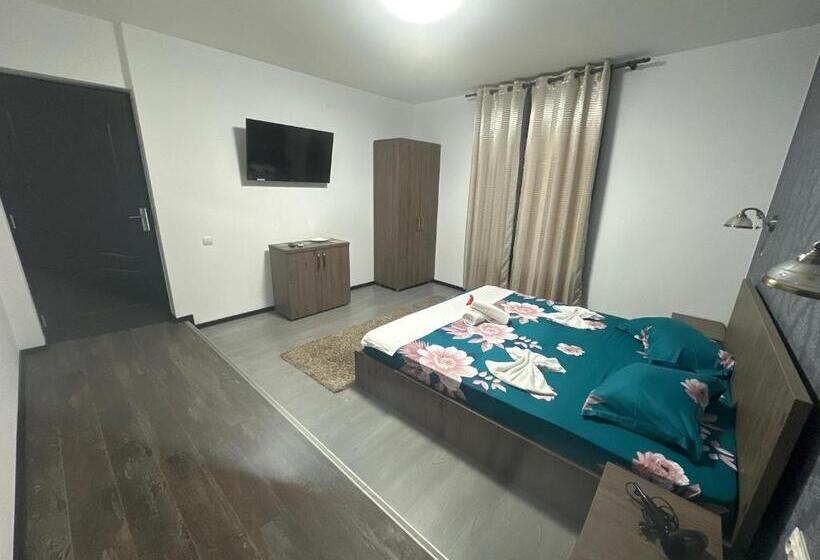 פנסיון Casă Clau