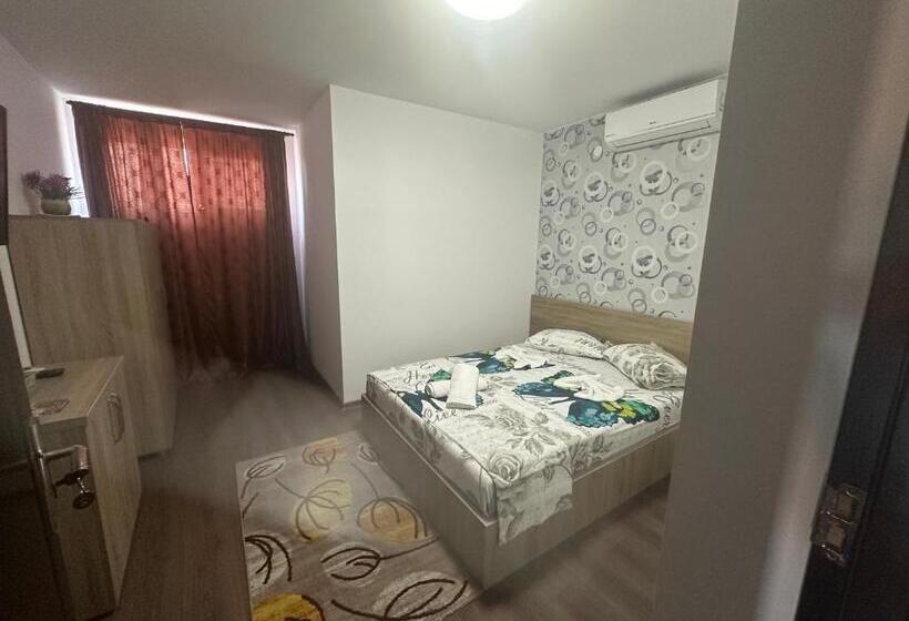 פנסיון Casă Clau