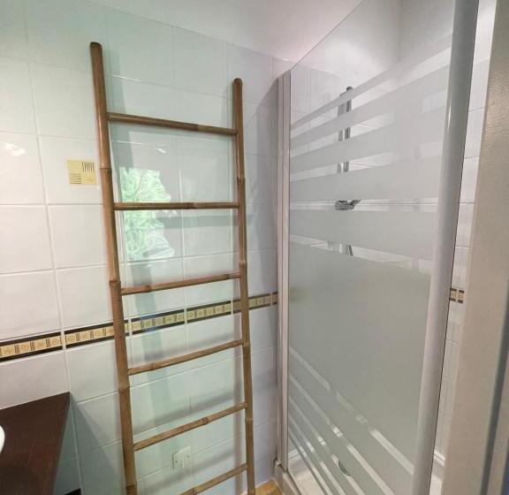 بنسيون Chambre D Hôte L Orée Des Buis