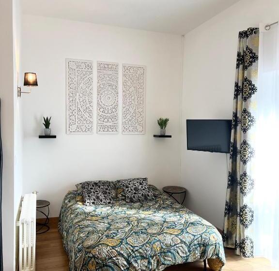 بنسيون Chambres D Hôtes Les Carmélites