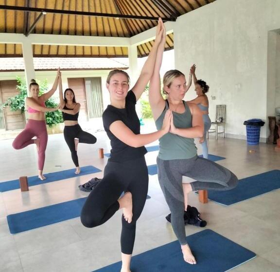 פנסיון Dewi Nara Guest House By Balitrees