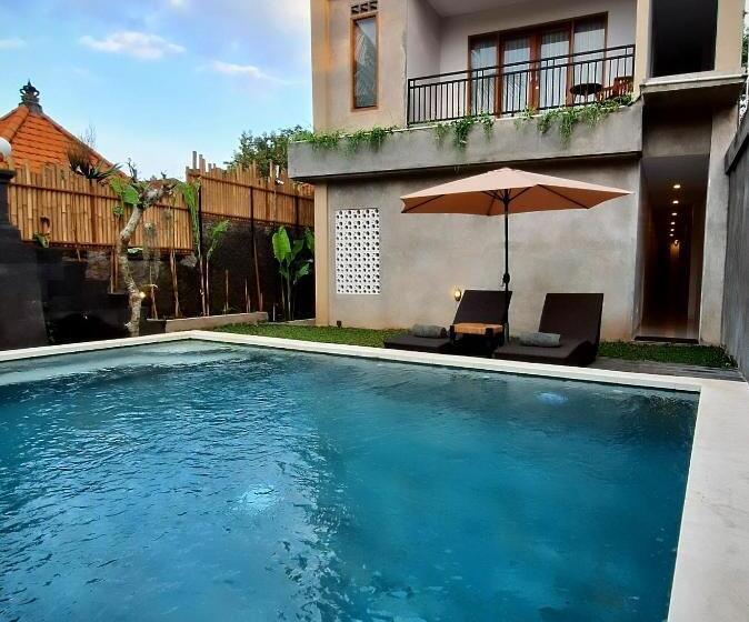 펜션 Graha Shanti Guest House