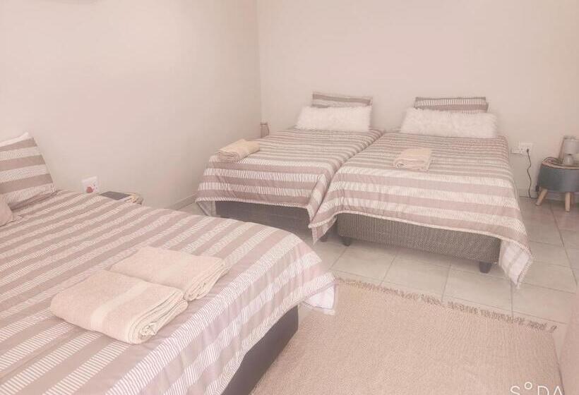 بنسيون Opiepad Guesthouse