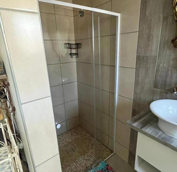 بنسيون Opiepad Guesthouse