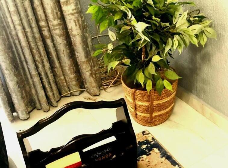 膳宿费 Rehoboth Ezulwini Suites