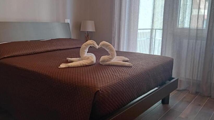 پانسیون Rondinini Flam