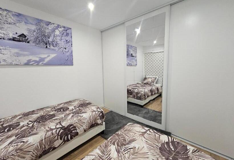 펜션 Salons Chennevières