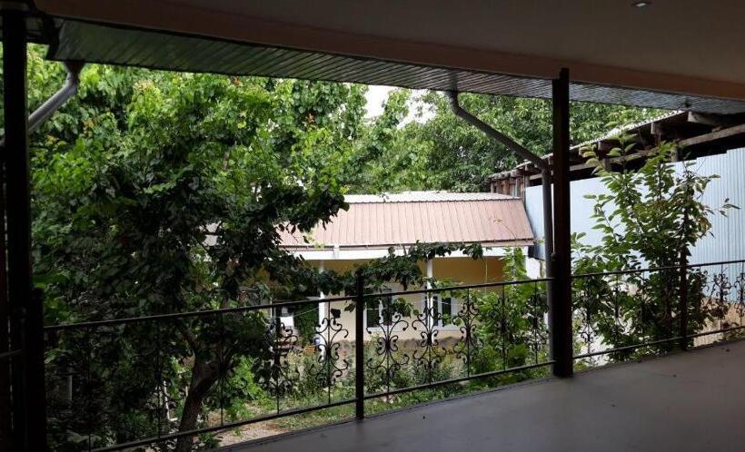 پانسیون Sim Sim Hostel