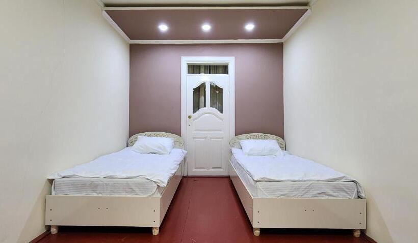 پانسیون Sim Sim Hostel