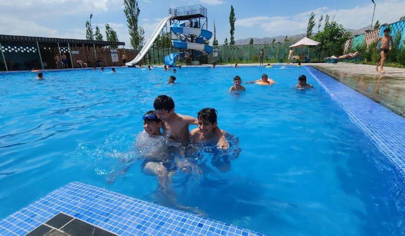 پانسیون Sim Sim Hostel