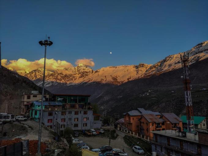 بنسيون Trekking Cougars Guest House