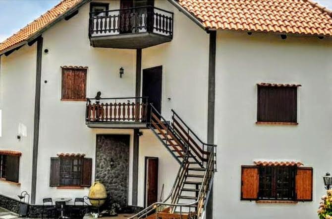 بنسيون Villa Joele