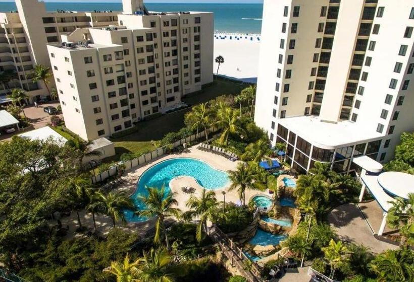 Pointe Estero Resort