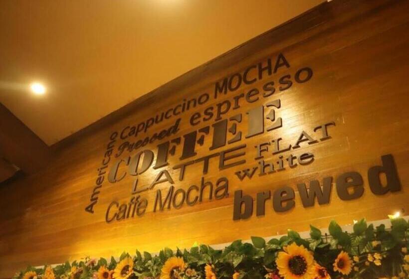 Primus Hotel And Resort