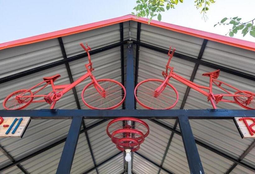 Red Bike Resort