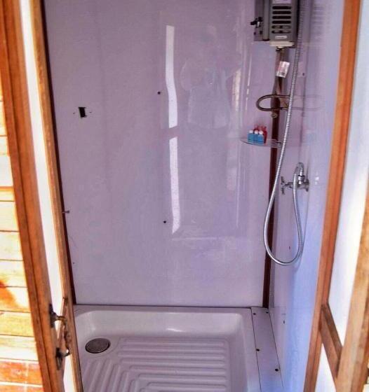 Курорт Orchid Lake House