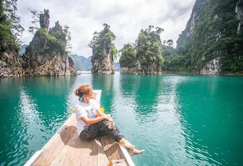 Курорт Orchid Lake House