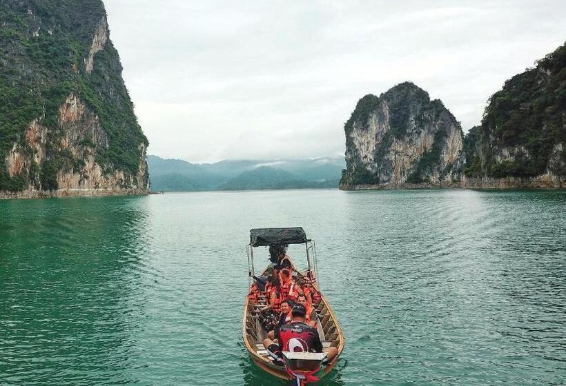 Курорт Orchid Lake House