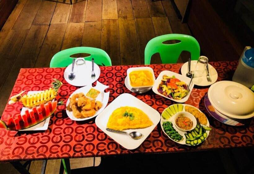 Курорт Orchid Lake House