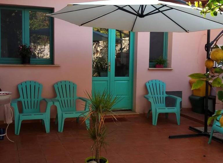 리조트 Sardinia House With Garden