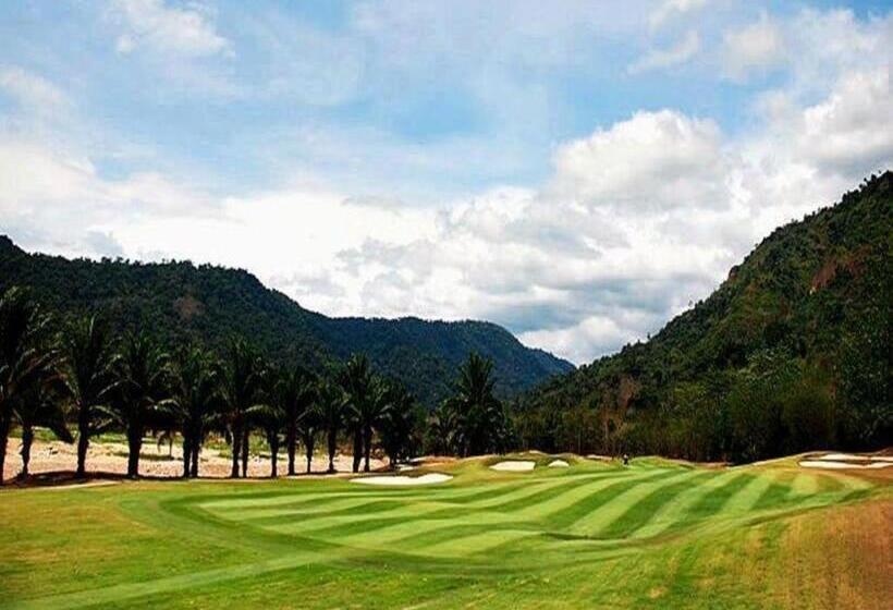 Royal Hills Golf Resort And Spa