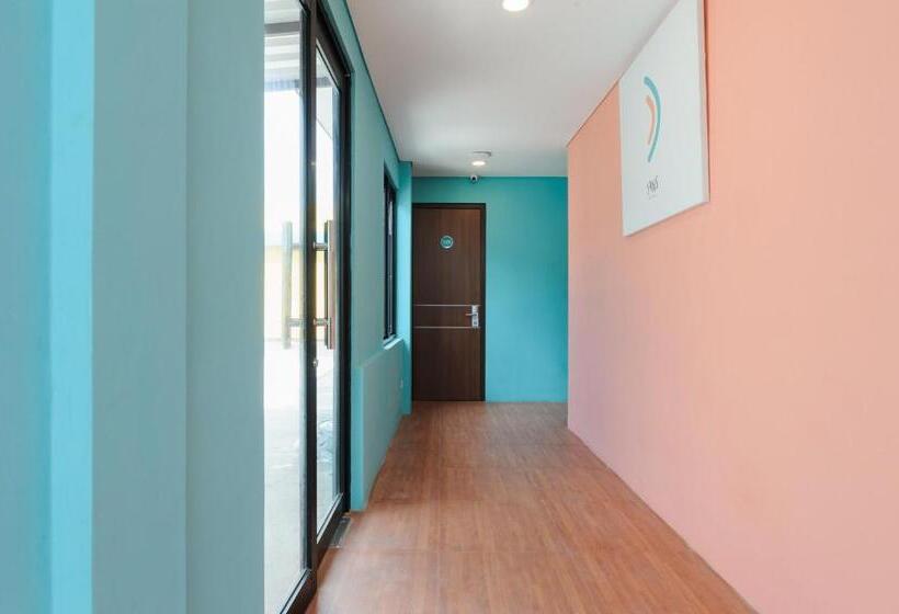 Sans Hotel Tajur Bogor