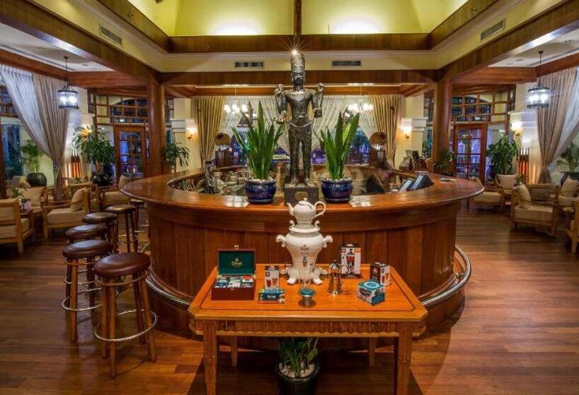 Sokha Angkor Suites By Sokha Angkor Resort