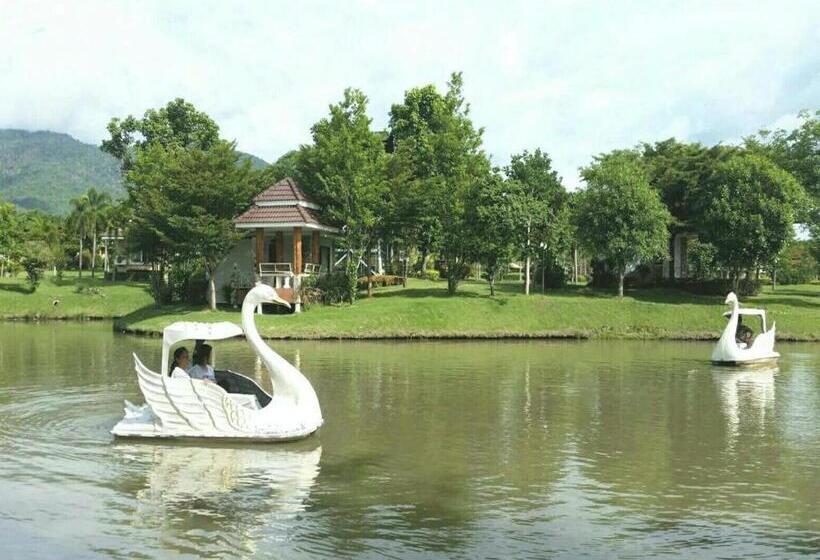 Tanaosri & Creekside Resort