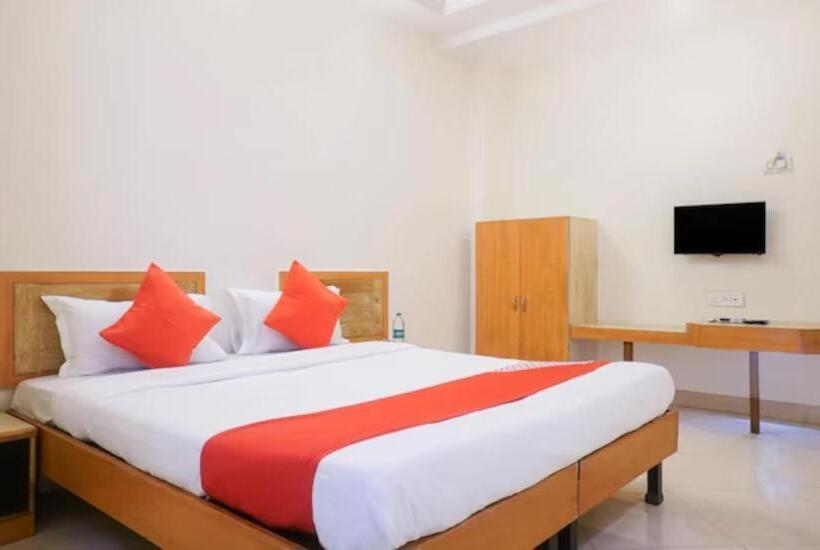 Zip By Spree Hotels Shirdi