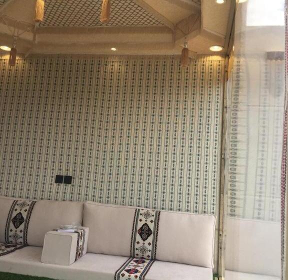 منتجع اورنايتس