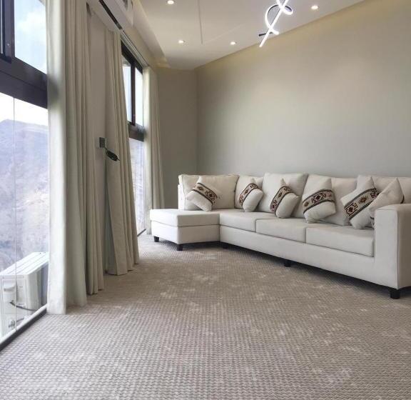 منتجع اورنايتس