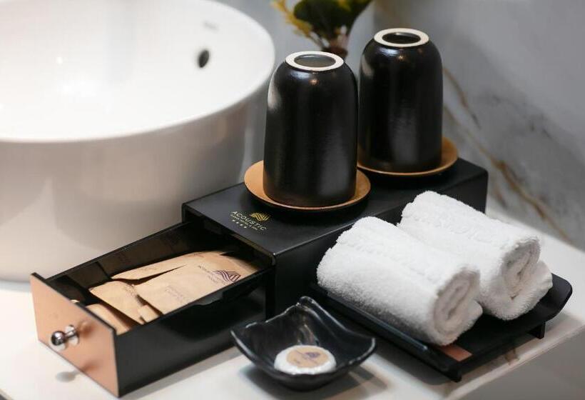 Acoustic Premium Hotel & Spa