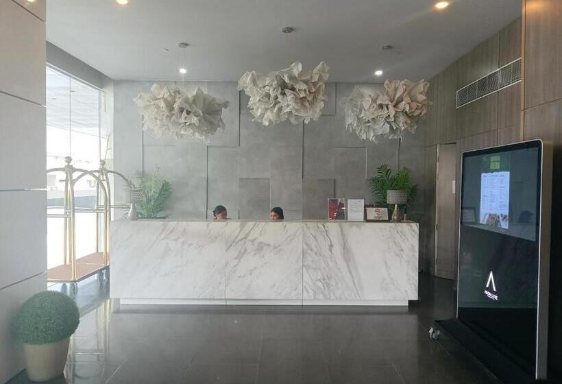 Aeontower Suites&hotel By Cmc