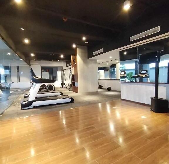 Aeontower Suites&hotel By Cmc