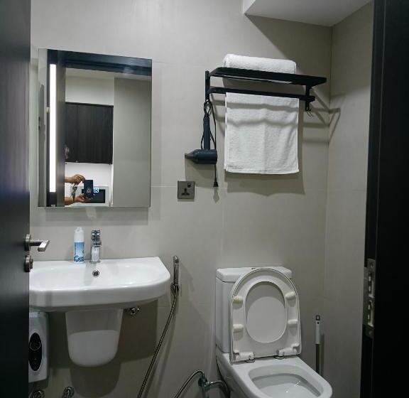 Aeontower Suites&hotel By Cmc