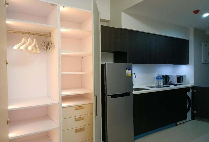 Aeontower Suites&hotel By Cmc