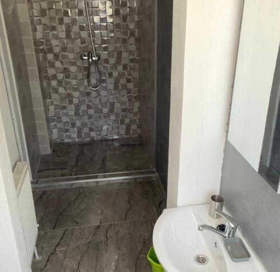 Общежитие Crosi Home