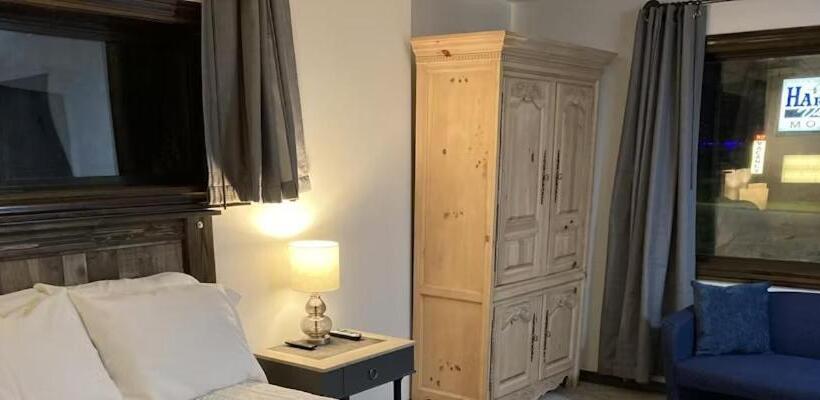 旅馆 Harbor View Inn Tawas