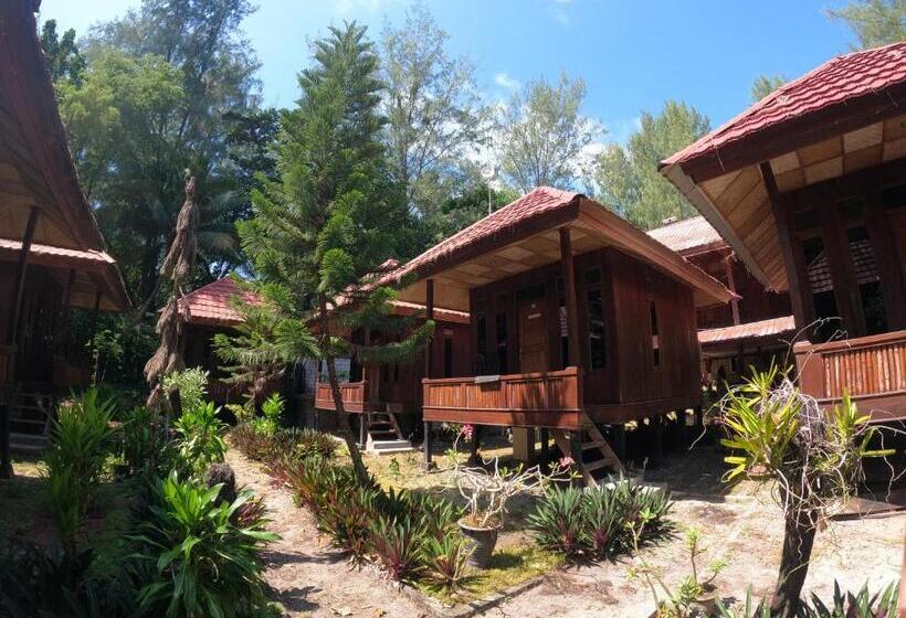 הוסטל Hoga Dive Resort