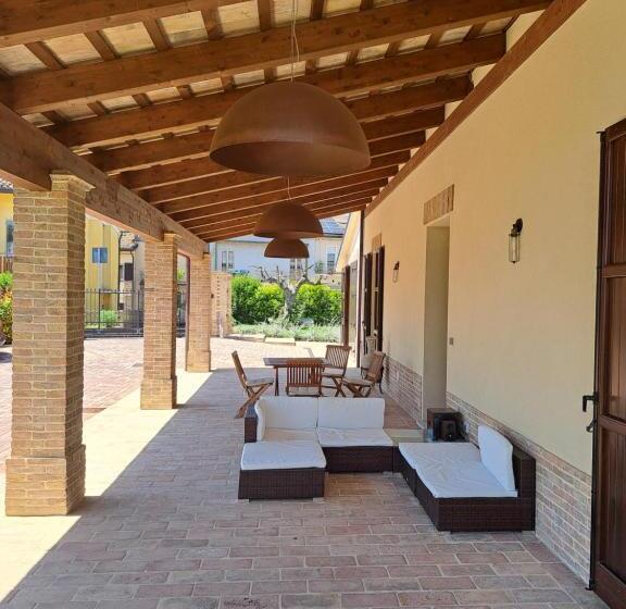 ベッドアンドブレックファースト Bb Da La Mi Ma, Gradara