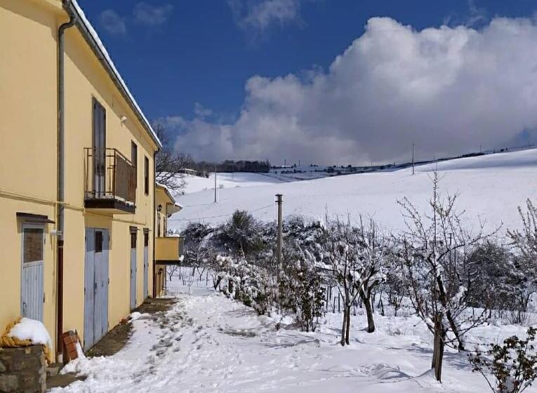 צימר Agribnb Casa Furnaredda