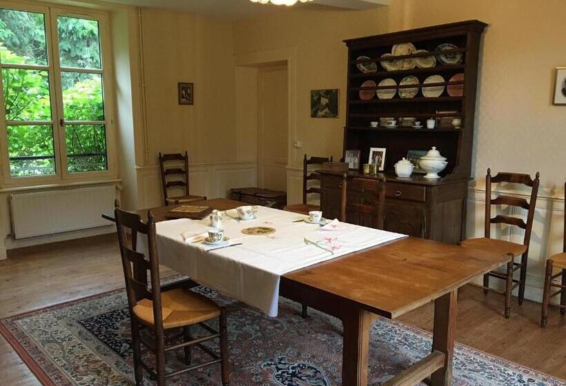 Bed and Breakfast Chambres D Hôtes De La Grande Maison
