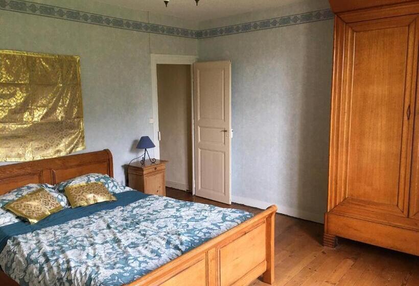 Bed and Breakfast Chambres D Hôtes De La Grande Maison