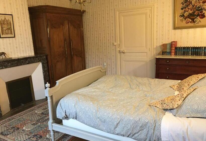 Bed and Breakfast Chambres D Hôtes De La Grande Maison