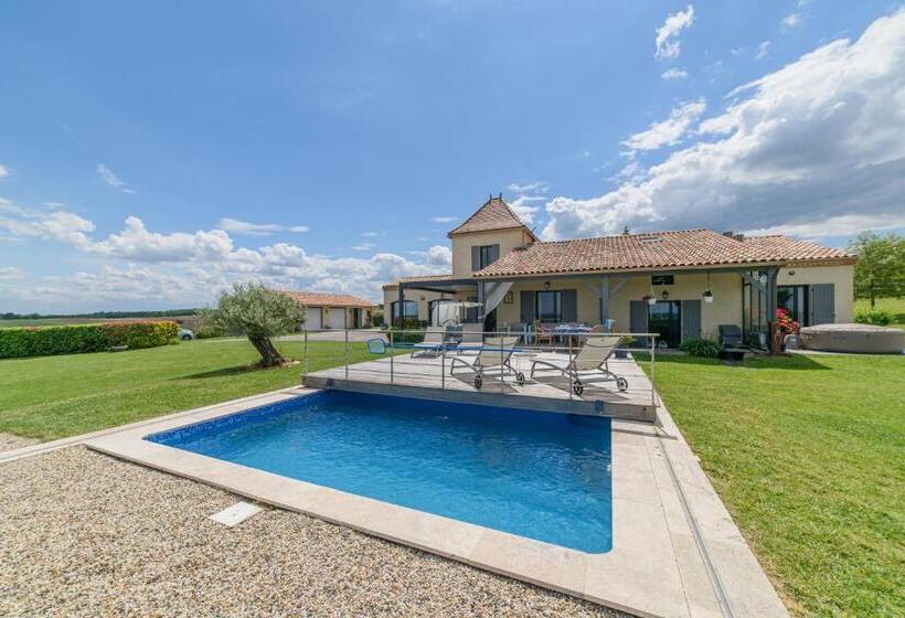 민박 Chambres D Hôtes De Larouquette