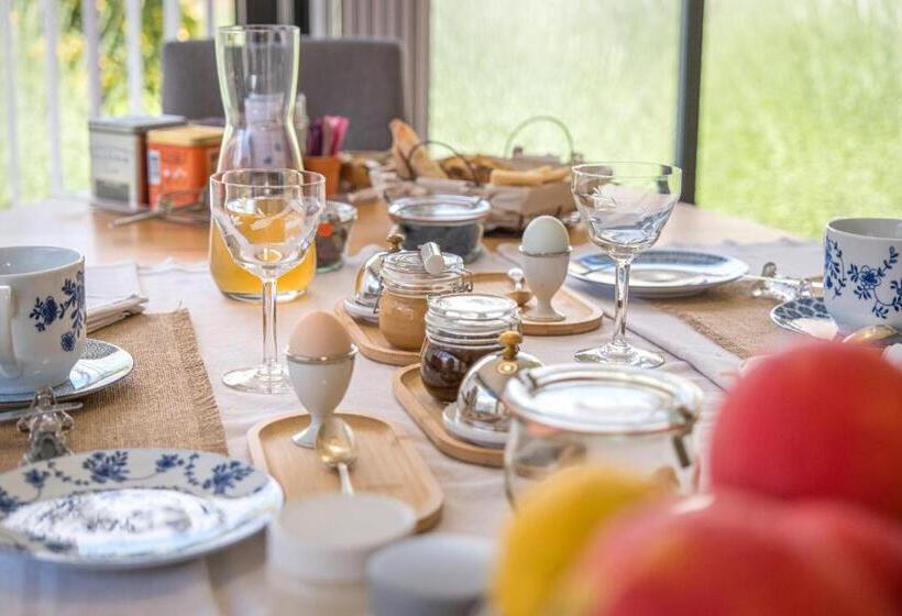 민박 Chambres D Hôtes De Larouquette