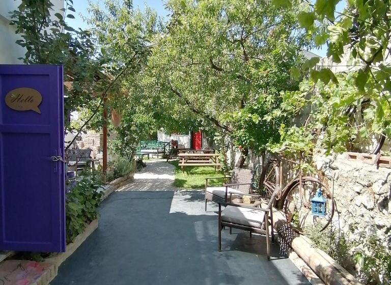 민박 History Aparts