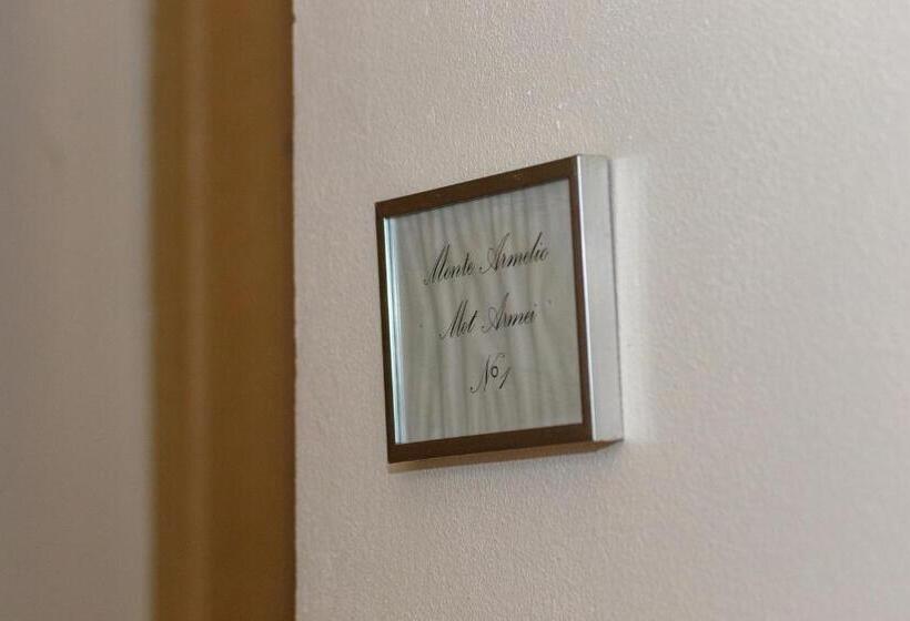 ベッドアンドブレックファースト Il Ristoro Di Hamingway