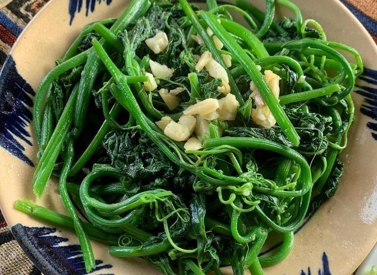 تختخواب و صبحانه La Rosa House