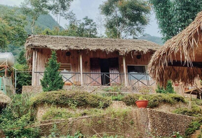 تختخواب و صبحانه La Rosa House